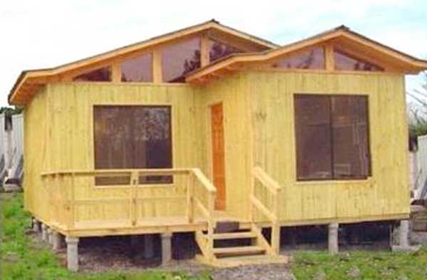 Plano de casa prefabricada en madera de 1 piso